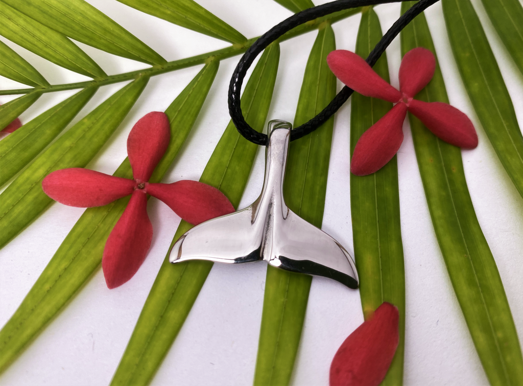 Whale Tail String Necklace - CoastalCR